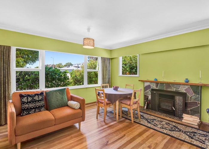  at 30 Anthony Grove, Paraparaumu Beach, Paraparaumu