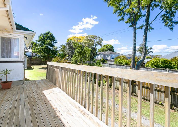  at 140 Hepburn Road, Glendene, Auckland