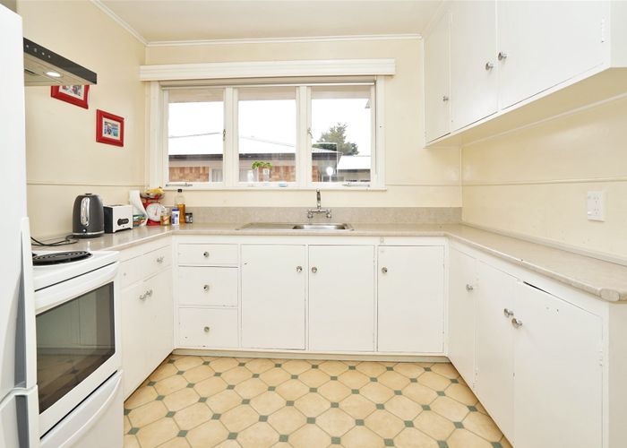  at 16A Eton Drive, Hillcrest, Hamilton