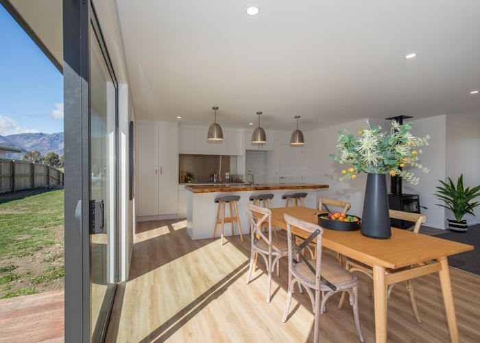  at 10 Swan Street, Wanaka