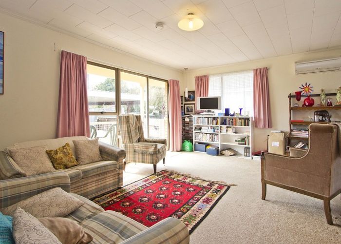 at 3 Manuka Street, Stokes Valley, Lower Hutt