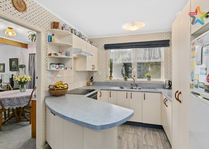  at 7 Winchester Avenue, Pinehaven, Upper Hutt