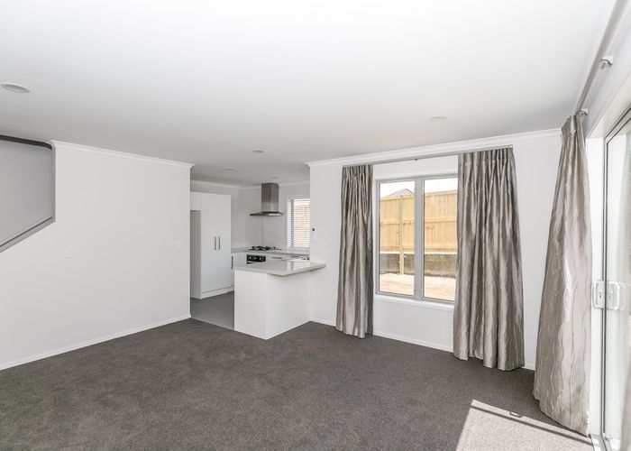  at 2/1 Hibiscus Avenue, Hamilton Lake, Hamilton