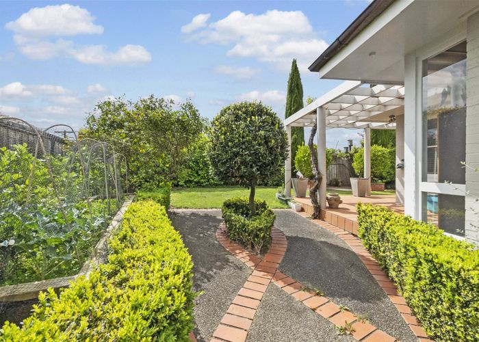  at 19 Beerescourt Road, Beerescourt, Hamilton