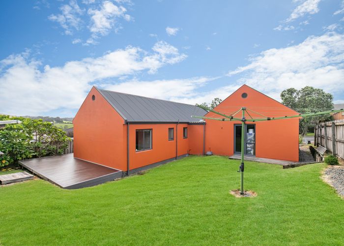  at 16 View Ridge Drive, Ranui, Auckland