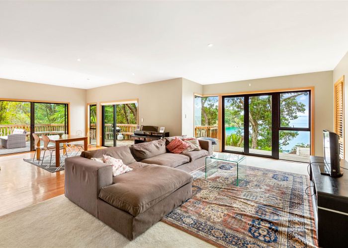  at 44 Paturoa Road, Titirangi, Auckland