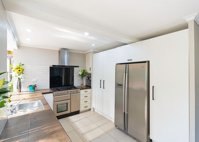 at 41 Koputara Road, Himatangi Beach