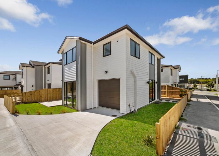  at 5/5 Scott Road, Hobsonville, Waitakere City, Auckland