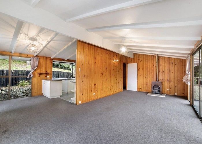  at 69 Peach Road, Glenfield, North Shore City, Auckland