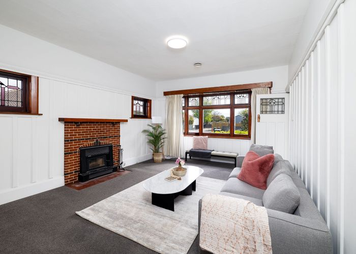  at 40 Waimairi Road, Upper Riccarton, Christchurch
