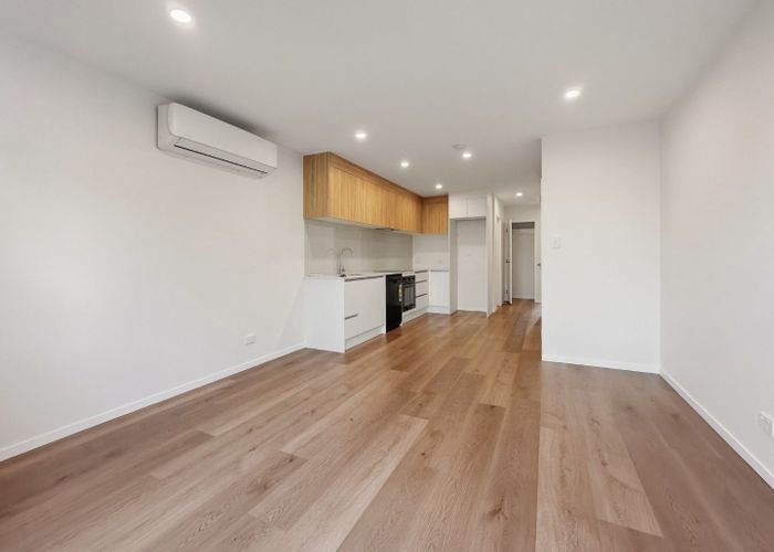  at 73 Selo Street, Glen Eden, Waitakere City, Auckland