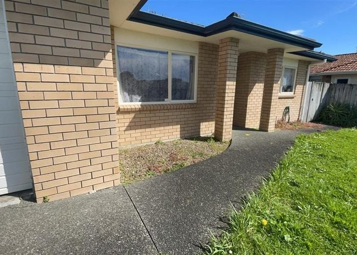  at 17a Tir Conaill Ave, Flat Bush, Manukau City, Auckland