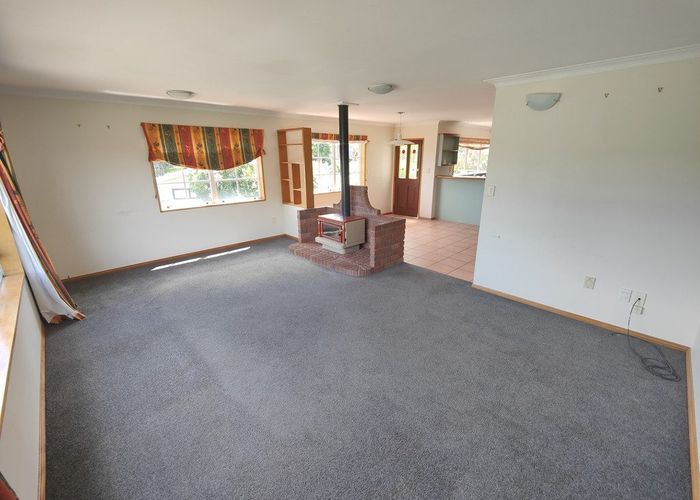  at 3 Homestead Place, Glenview, Hamilton