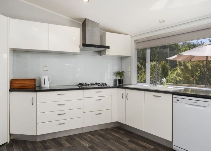  at 62F Poplar Grove, Whalers Gate, New Plymouth