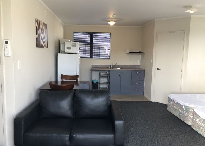  at 7/23 Jones Crescent, Melville, Hamilton, Waikato