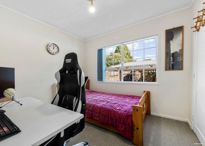  at 73 West Harbour Drive, West Harbour, Waitakere City, Auckland