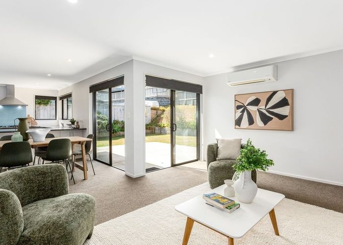  at 5 Ihakara Arthur Lane, Aotea, Porirua