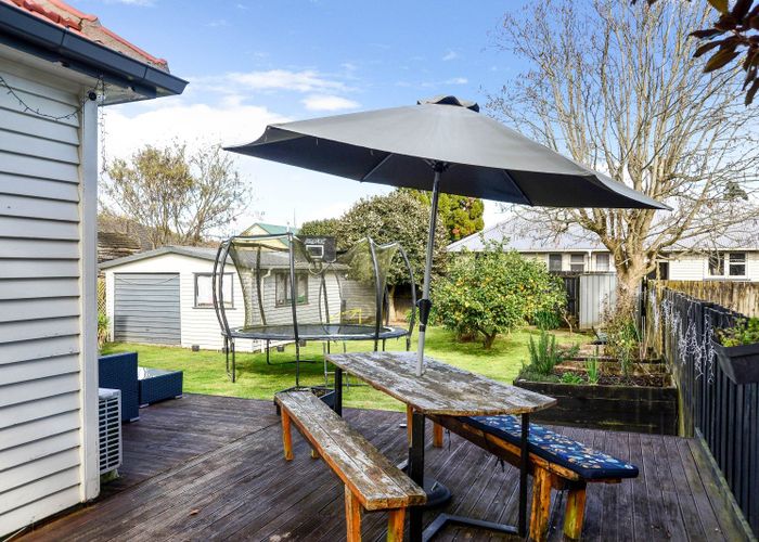  at 269 Peachgrove Road, Fairfield, Hamilton