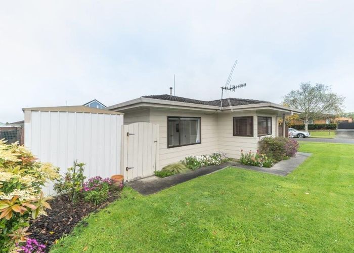  at 50 Raglan Avenue, Cloverlea, Palmerston North