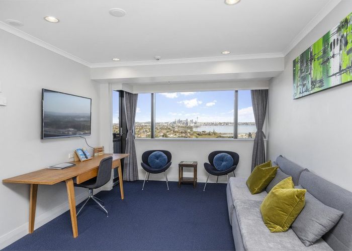  at 9-17 Byron Avenue, Takapuna, North Shore City, Auckland