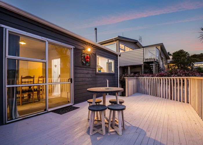  at 58 Eskdale Road, Papakowhai, Porirua