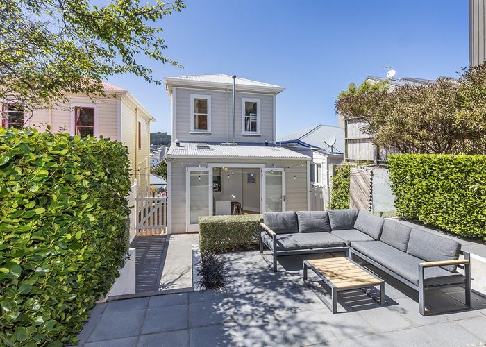  at 8 Stanley Street, Berhampore, Wellington, Wellington