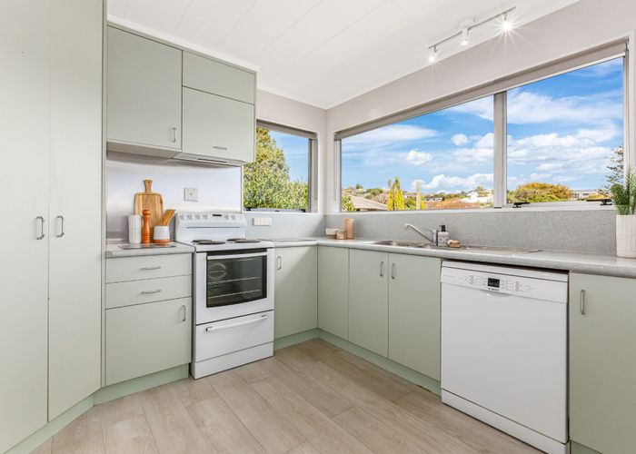 at 5 Romesdale Road, Papakowhai, Porirua, Wellington