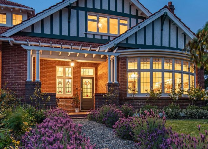  at 15 Ings Avenue, Saint Clair, Dunedin, Otago
