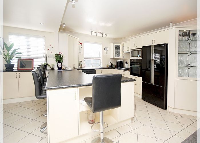  at 24 Thomas Place, Foxton Beach, Horowhenua, Manawatu / Whanganui