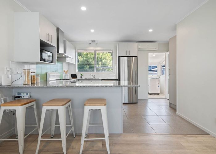  at 2/38 Shackleton Road, Mount Eden, Auckland City, Auckland