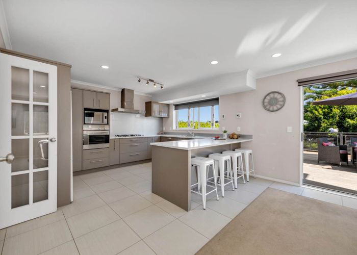  at 107 Pine Harbour Parade, Beachlands, Manukau City, Auckland
