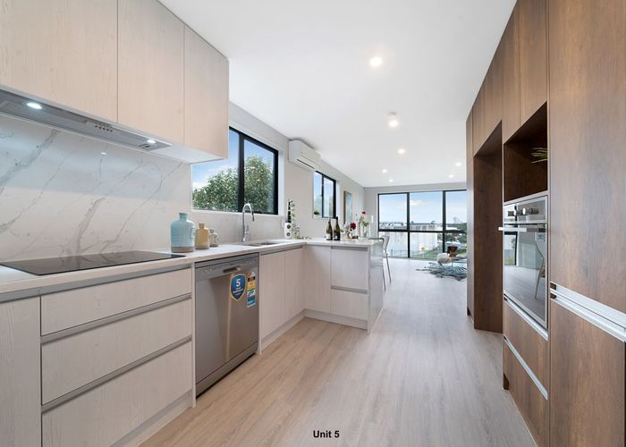  at 5/30 Woodford Avenue, Henderson, Auckland