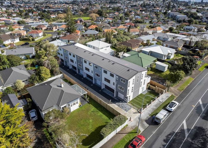  at 1/273 Mt Albert Road, Sandringham, Auckland City, Auckland
