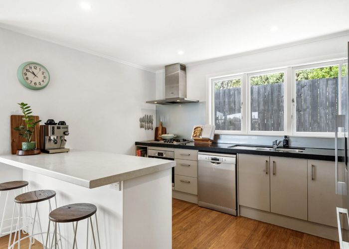  at 286A Rangatira Road, Beach Haven, Auckland