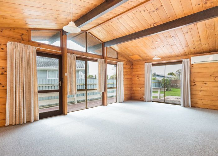  at 9 Alma Place, Milson, Palmerston North, Manawatu / Whanganui