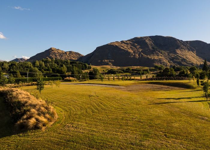  at 3 Station Rise, Dalefield, Queenstown-Lakes, Otago