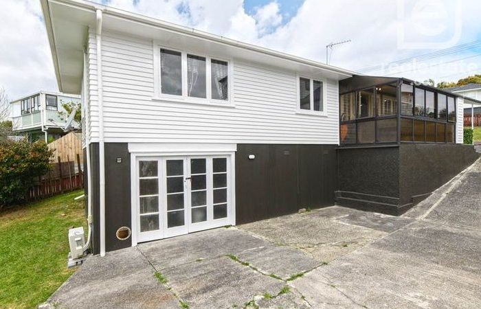  at 172 Methuen Road, New Windsor, Auckland