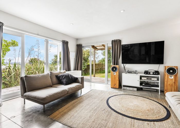  at 16 Crayford Street, Avondale, Auckland