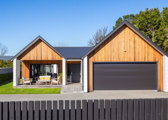  at 85 Reading Street, Greytown