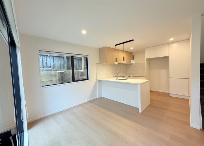  at 14D Clairville cres, Wai O Taiki Bay, Auckland City, Auckland