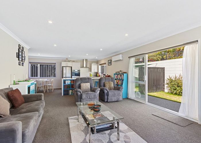  at 3/60 Port Hills Road, Heathcote Valley, Christchurch