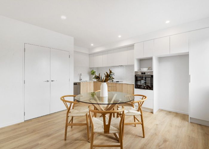  at 4 Te Toka a Whenua Avenue, Three Kings, Auckland City, Auckland