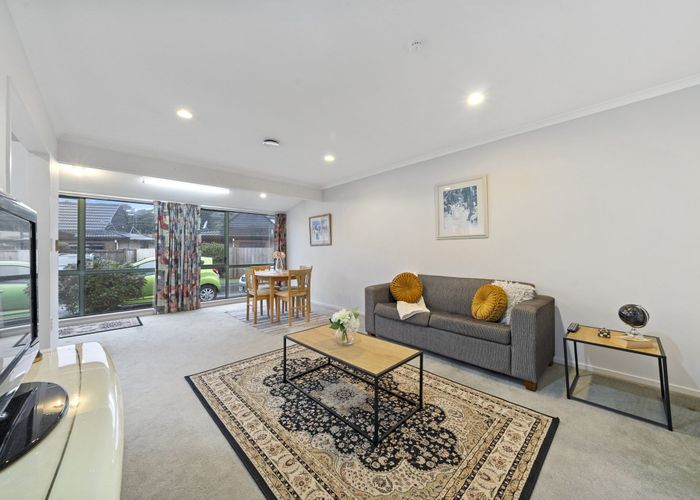  at 56/42 Main Road, Tawa, Wellington