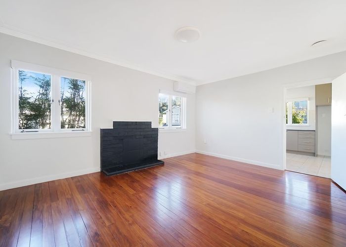  at 3 Invermay Avenue, Mount Roskill, Auckland City, Auckland