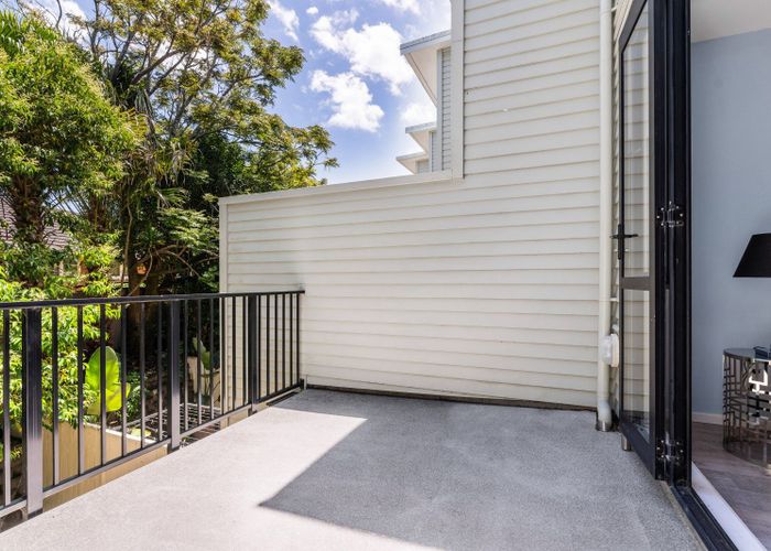  at 17/17 Lyon Avenue, Mount Albert, Auckland City, Auckland