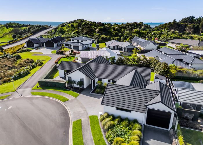  at 6 Pebble Beach Court, Waiwhakaiho, New Plymouth, Taranaki