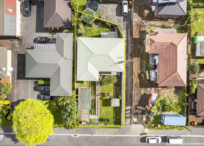  at 5 Williams Avenue, Pakuranga, Auckland