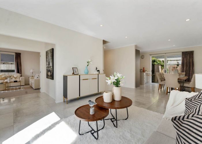  at 35 Mackay Drive, Greenhithe, North Shore City, Auckland