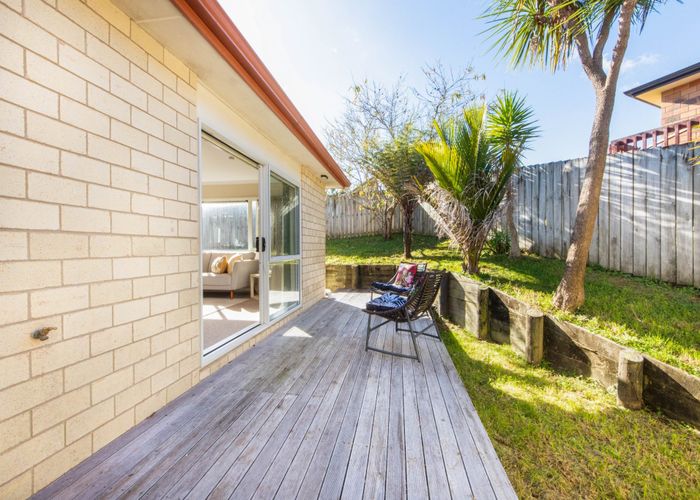  at 52C Candia Road, Swanson, Auckland