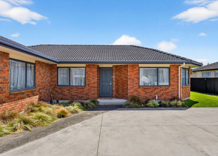  at Helensville, Rodney, Auckland